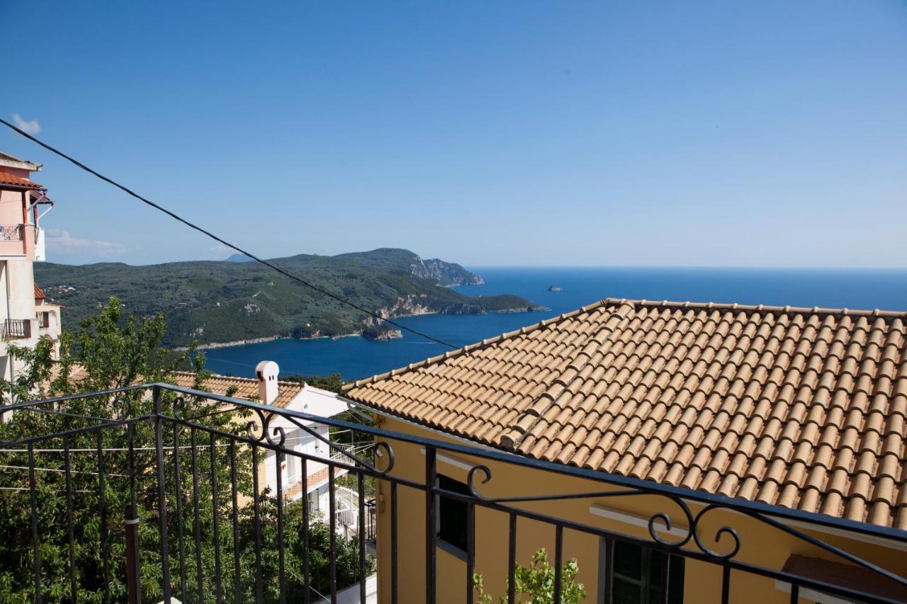 Family House In Lakones *