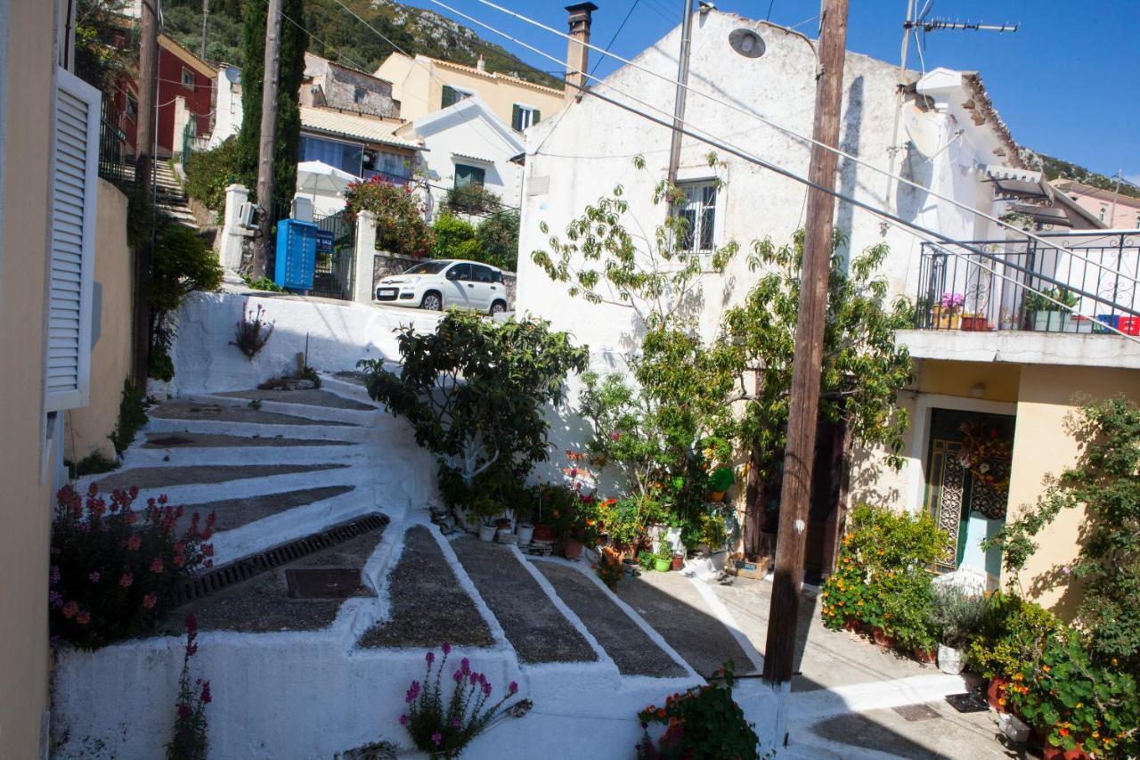 Family House In Lakones Holiday home Paleokastritsa