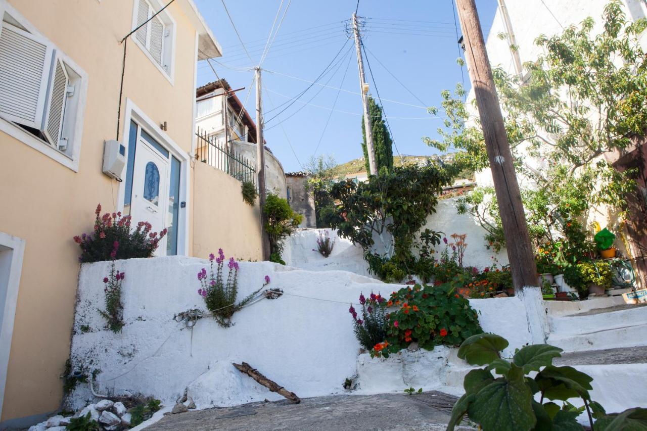 Family House In Lakones Holiday home Paleokastritsa